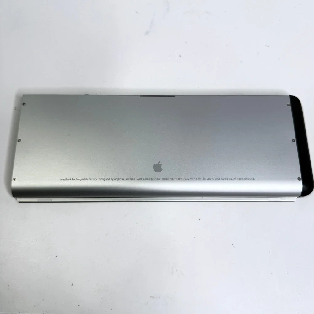 Apple macbook rechargeable